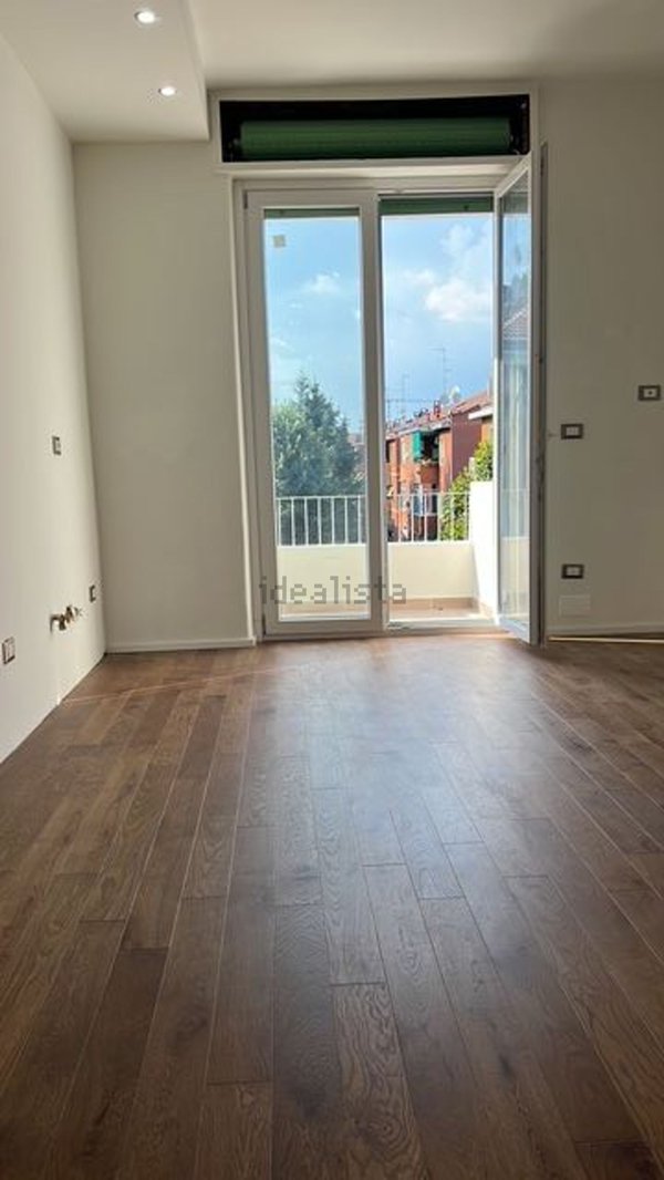 appartamento in vendita a Milano in zona Gorla