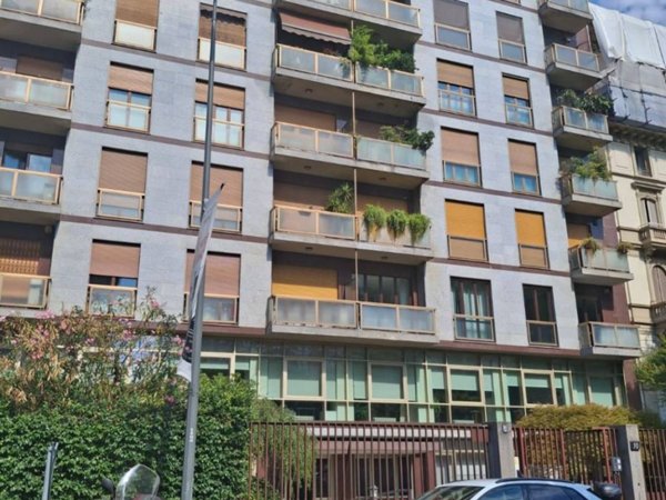 appartamento in vendita a Milano in zona Porta Venezia