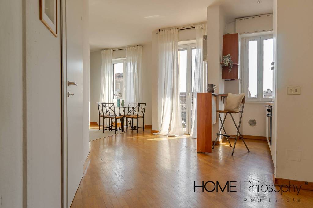 appartamento in vendita a Milano in zona Lorenteggio