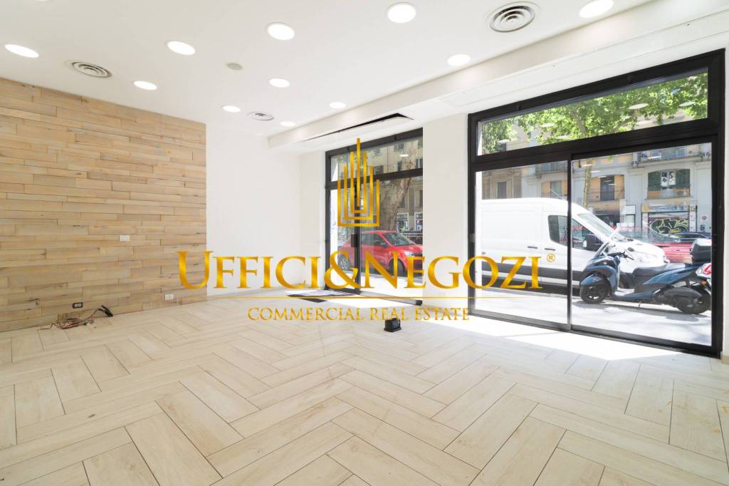 negozio in vendita a Milano in zona Porta Romana