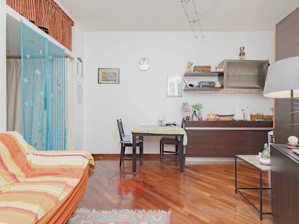 appartamento in vendita a Milano in zona Isola