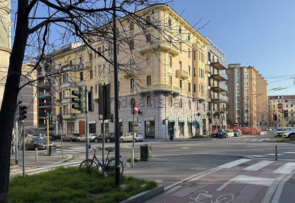 appartamento in vendita a Milano in zona Calvairate