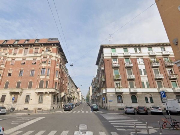 appartamento in vendita a Milano in zona Calvairate