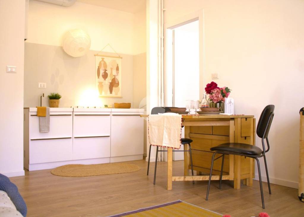 appartamento in vendita a Milano in zona Isola