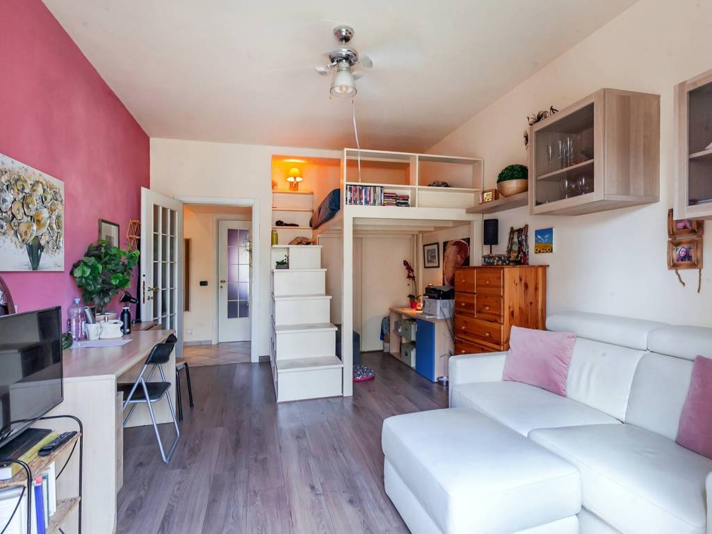 appartamento in vendita a Milano in zona Maggiolina