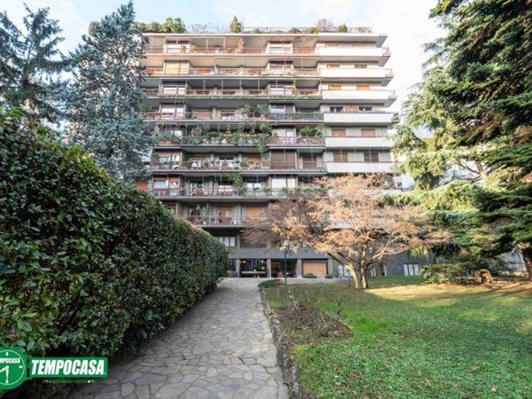 appartamento in vendita a Milano in zona Città Studi
