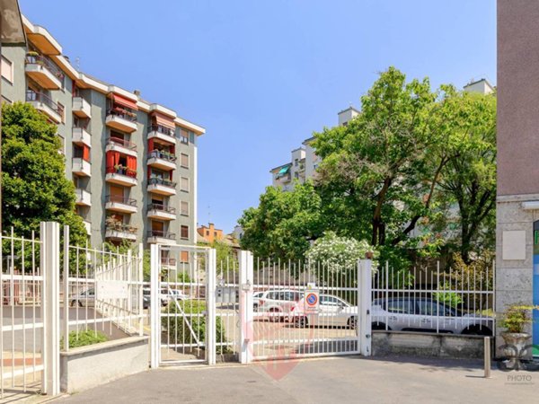 appartamento in vendita a Milano in zona Isola