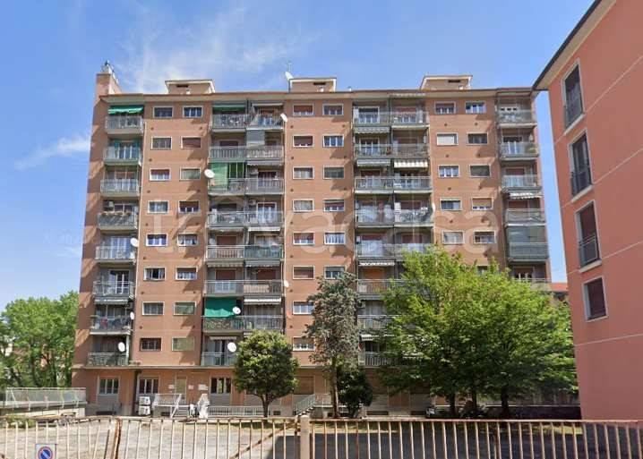 appartamento in vendita a Milano in zona Crescenzago