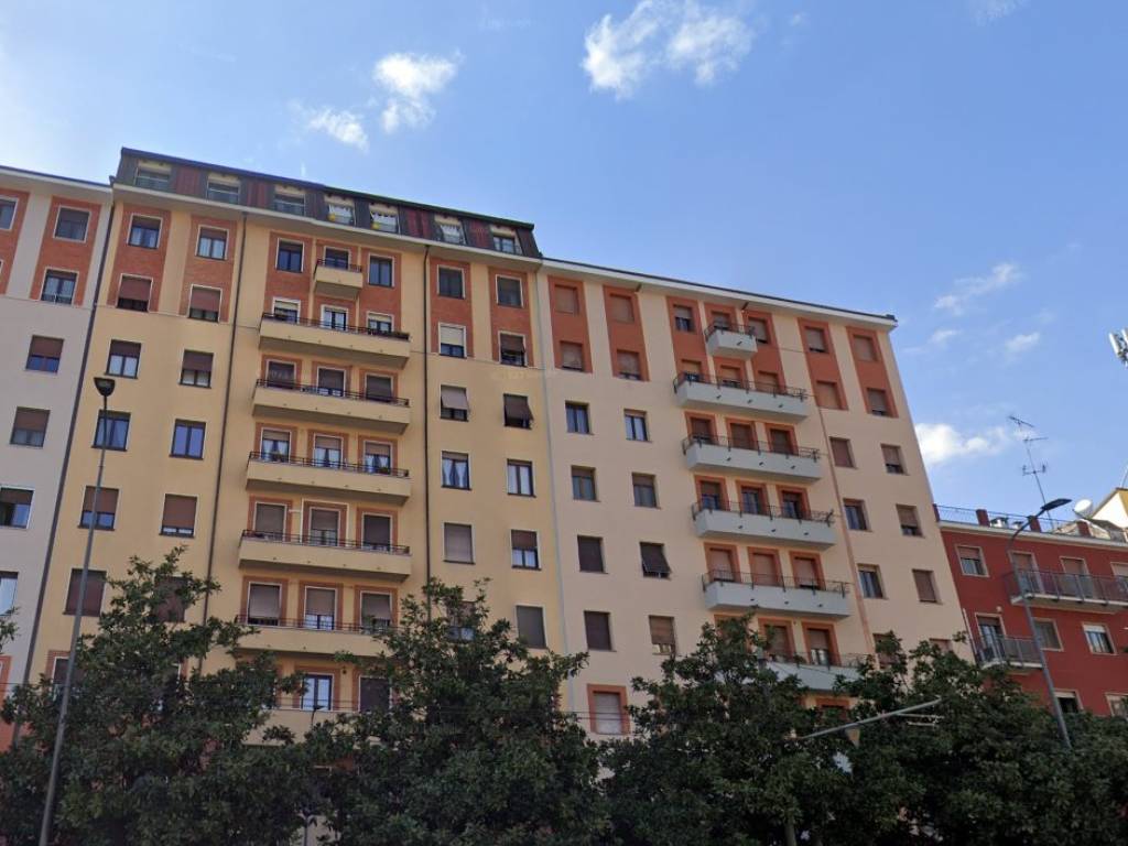 appartamento in vendita a Milano in zona Corvetto