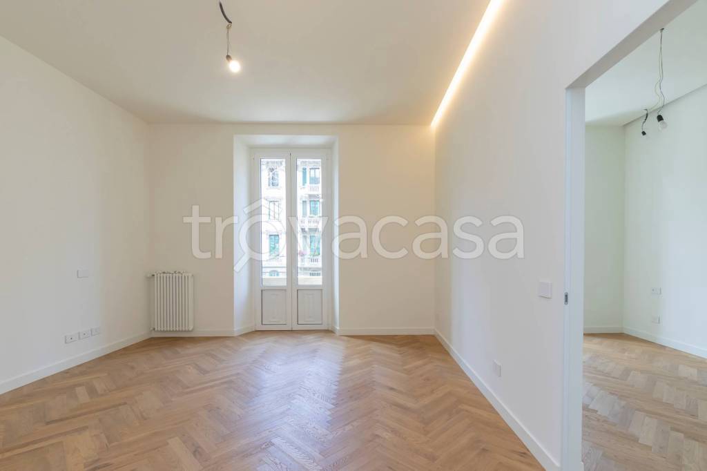 appartamento in vendita a Milano in zona Porta Venezia