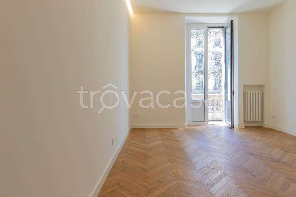 appartamento in vendita a Milano in zona Porta Venezia