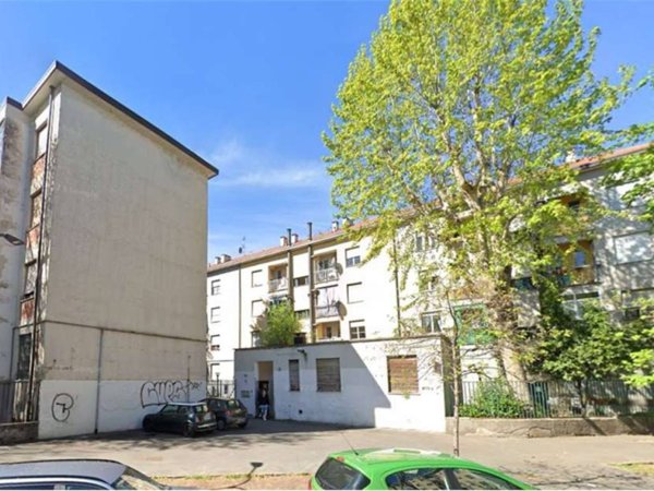 appartamento in vendita a Milano in zona Trenno