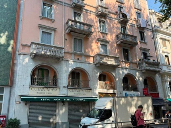 appartamento in vendita a Milano in zona Porta Romana