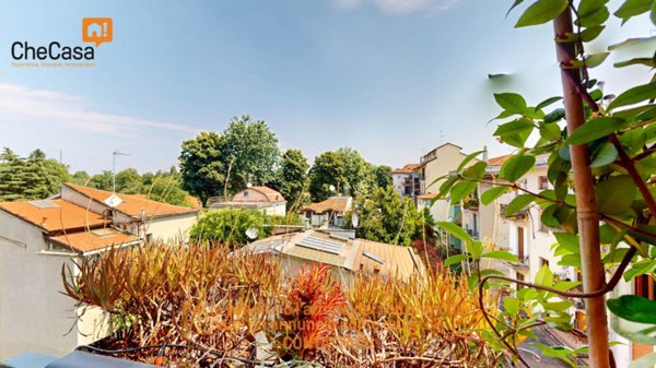 appartamento in vendita a Milano in zona Loreto