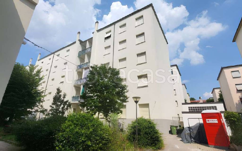appartamento in vendita a Milano in zona San Siro