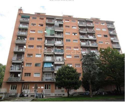 appartamento in vendita a Milano in zona Crescenzago