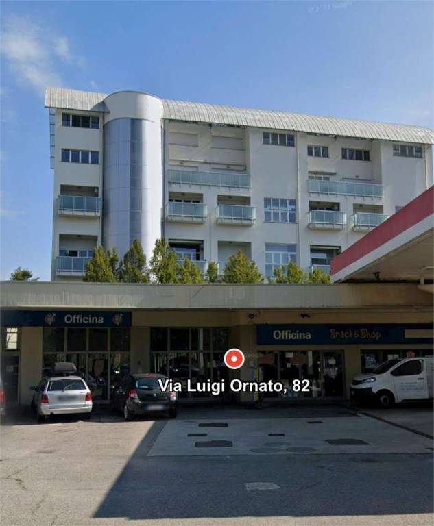 appartamento in vendita a Milano in zona Niguarda