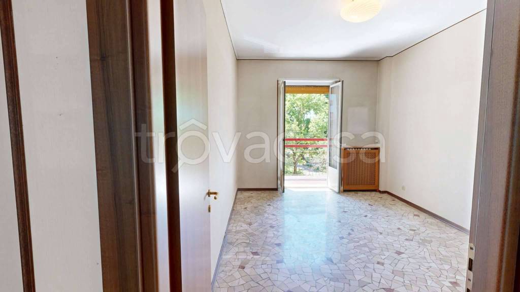 appartamento in vendita a Milano in zona Lorenteggio