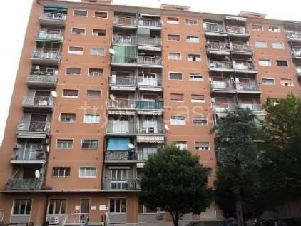 appartamento in vendita a Milano in zona Crescenzago