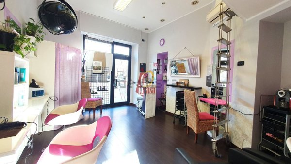 negozio in vendita a Milano in zona Porta Romana