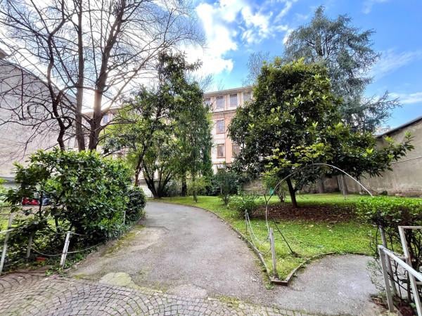 appartamento in vendita a Milano in zona Calvairate