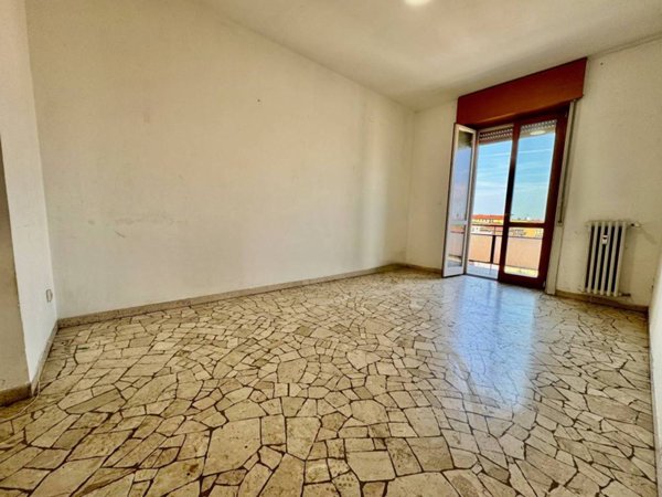 appartamento in vendita a Milano in zona Ghisolfa