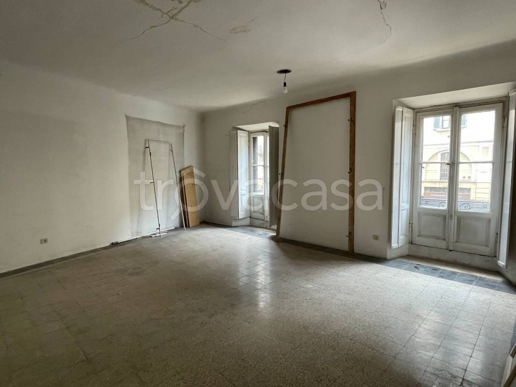 appartamento in vendita a Milano in zona Porta Genova
