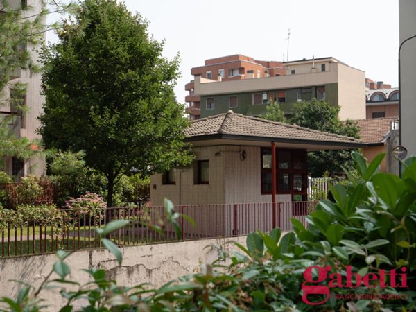 appartamento in vendita a Milano in zona Precotto