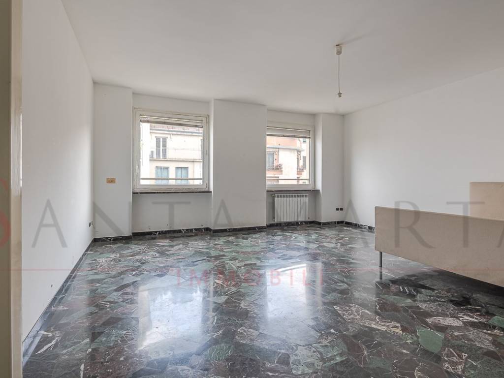 appartamento in vendita a Milano in zona Loreto