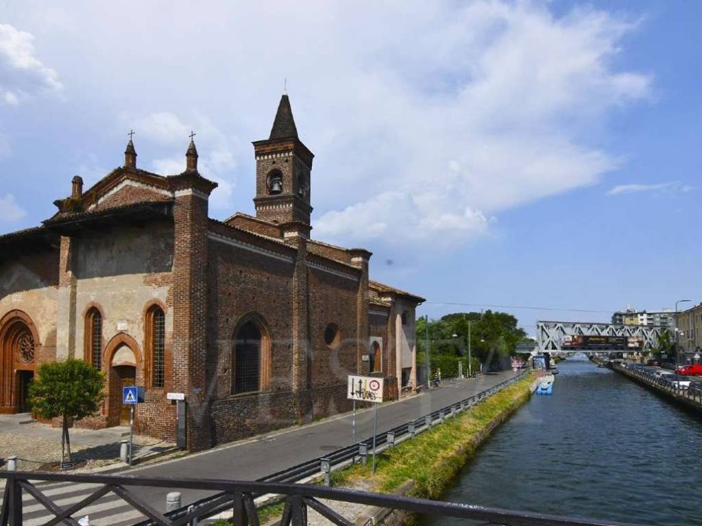 appartamento in vendita a Milano in zona Barona