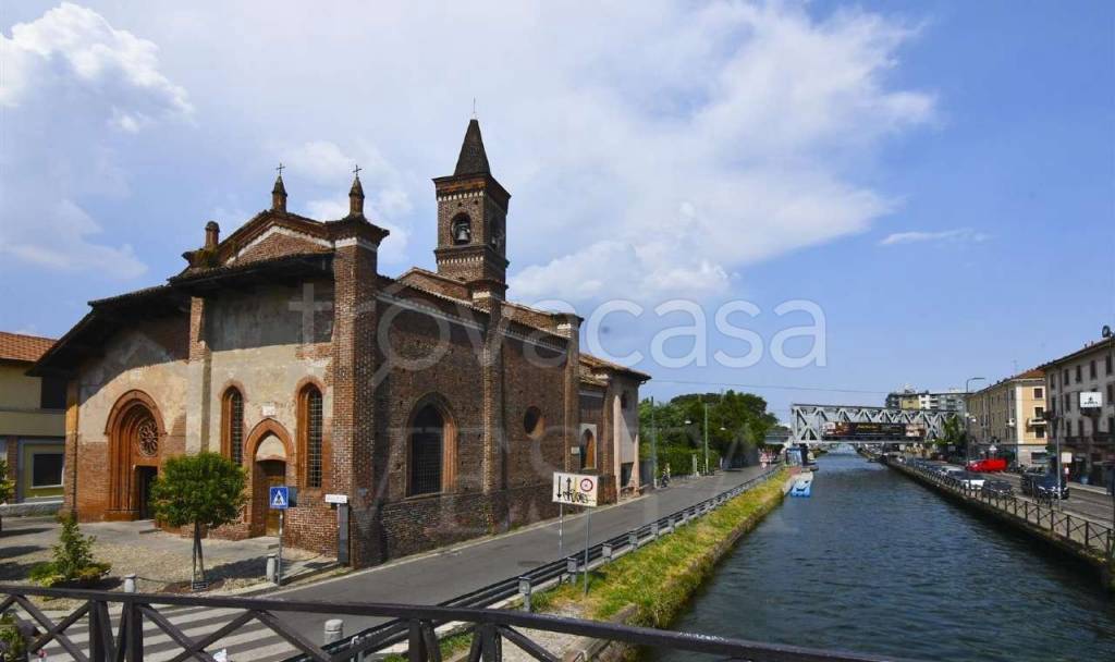 appartamento in vendita a Milano in zona San Cristoforo