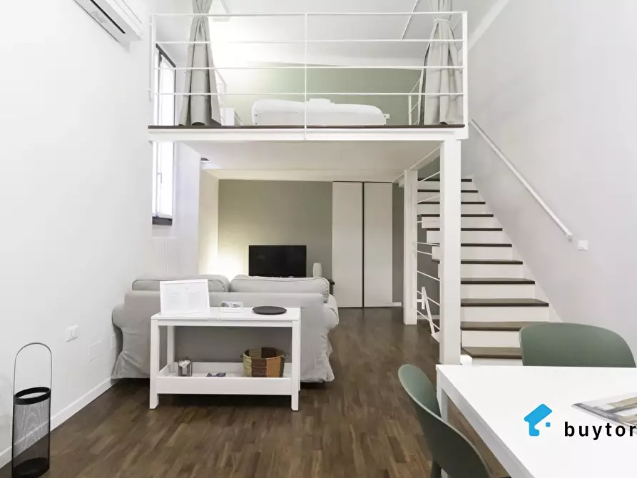casa indipendente in vendita a Milano