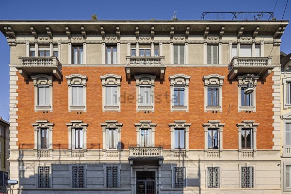 appartamento in vendita a Milano in zona XXII Marzo