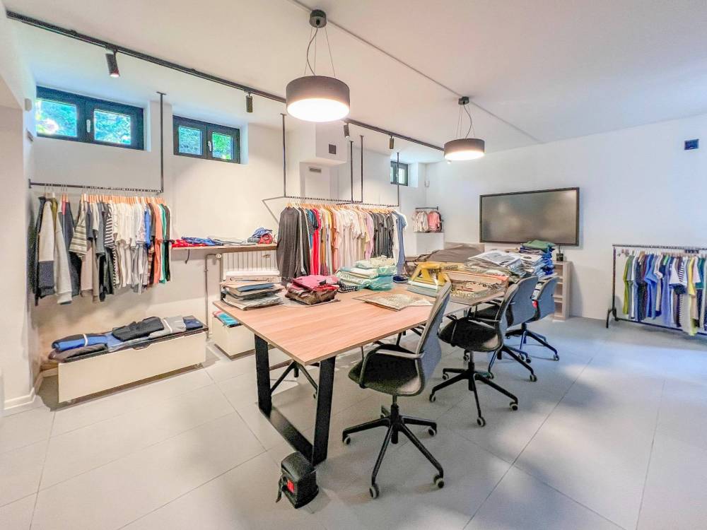 negozio in vendita a Milano in zona San Siro