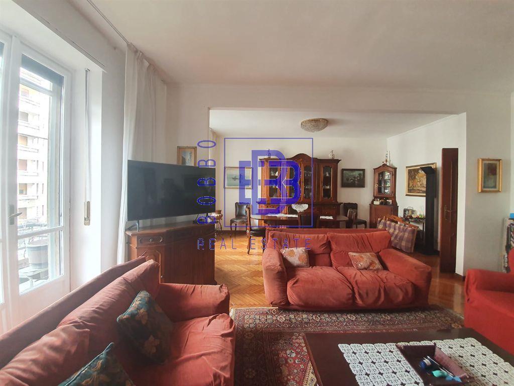 appartamento in vendita a Milano in zona Maggiolina
