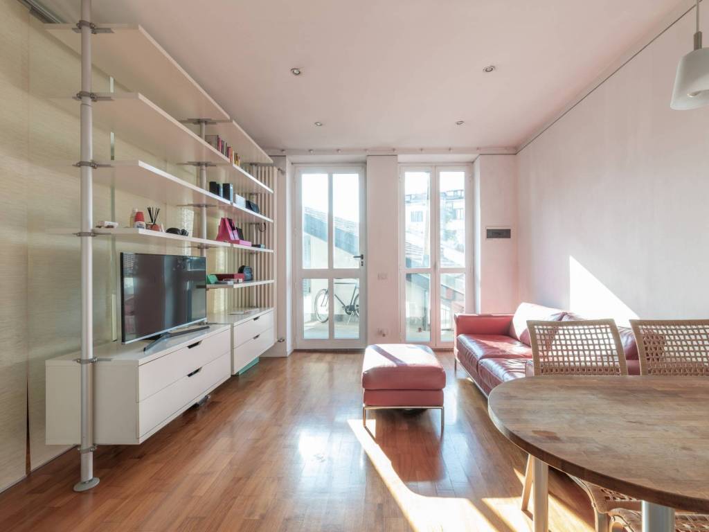 appartamento in vendita a Milano in zona Porta Romana