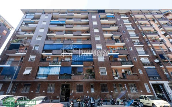 appartamento in vendita a Milano in zona Rottole