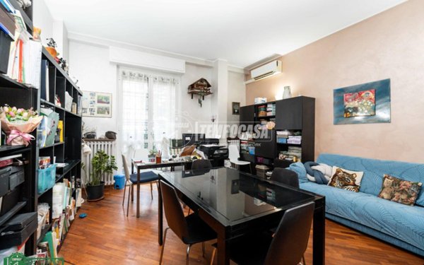 appartamento in vendita a Milano in zona Rottole