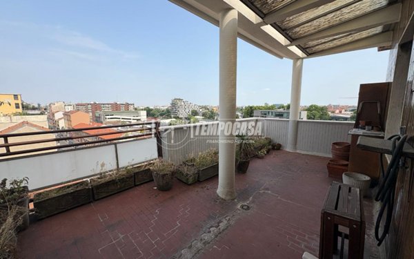 appartamento in vendita a Milano in zona Centro Storico