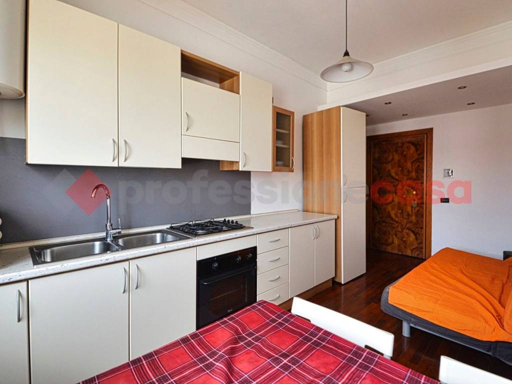 appartamento in vendita a Milano in zona Affori