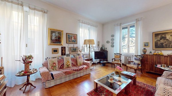 appartamento in vendita a Milano in zona Guastalla