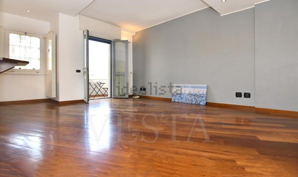 appartamento in vendita a Milano in zona Centro Direzionale