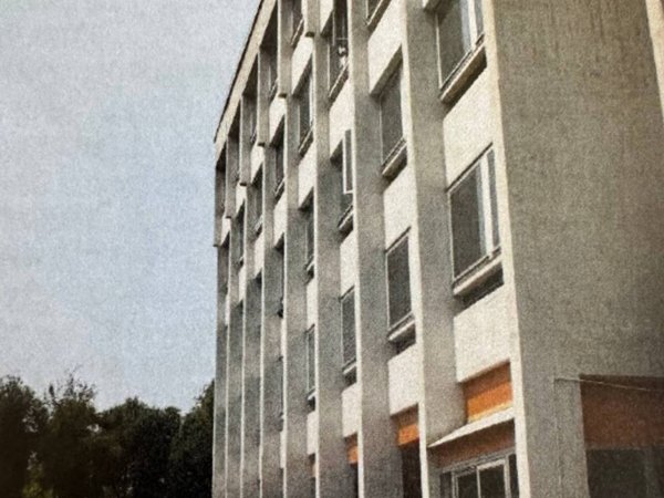 intera palazzina in vendita a Milano in zona Forlanini
