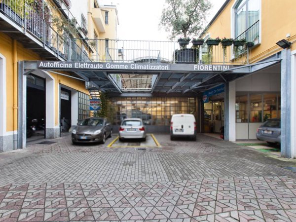 appartamento in vendita a Milano in zona Solari