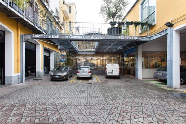 appartamento in vendita a Milano in zona Solari