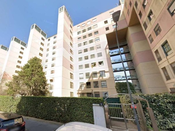 appartamento in vendita a Milano in zona Vigentino