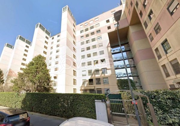 appartamento in vendita a Milano in zona Vigentino