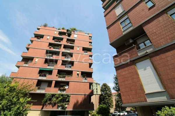 appartamento in vendita a Milano in zona Crescenzago