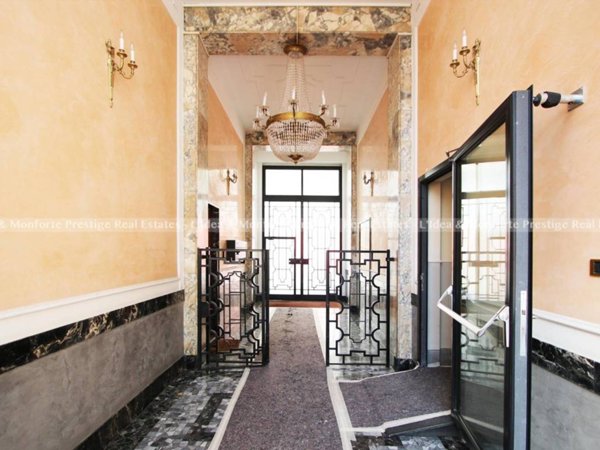 appartamento in vendita a Milano in zona Centro Direzionale