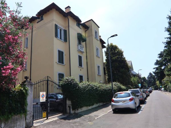 appartamento in vendita a Milano in zona Maggiolina